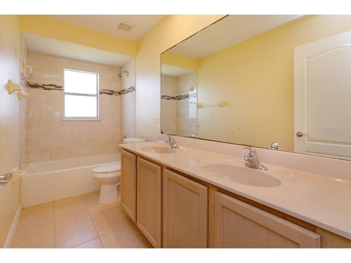 18172 Thornhill Grand Circle Orlando FL 32820 O6355181 image19