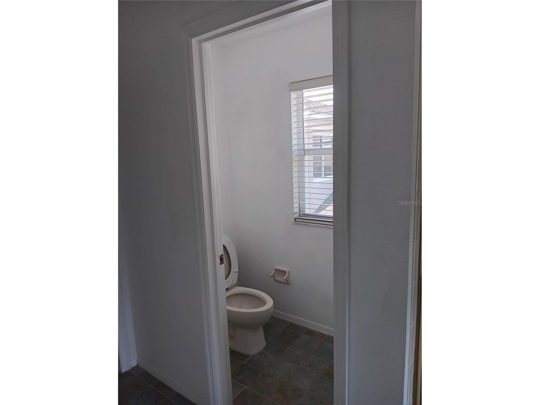 18178 Sandy Pointe Drive Tampa FL 33647 O6338497 image25