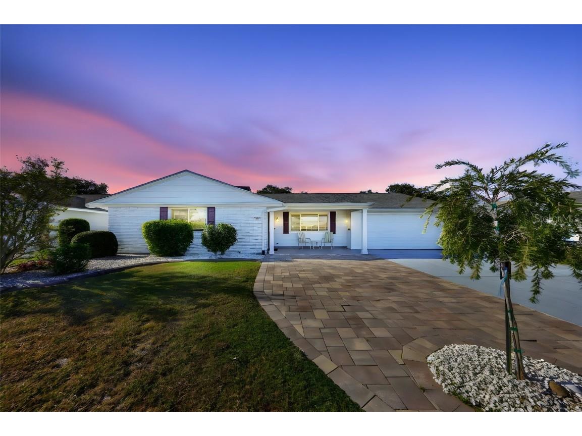 1818 Danbury Drive Sun City Center FL 33573 TB8444166 image2