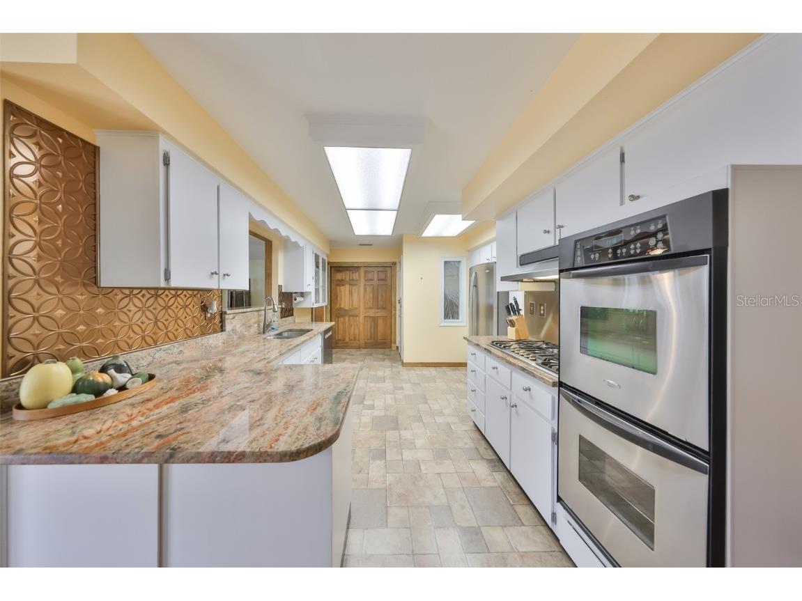 1818 Danbury Drive Sun City Center FL 33573 TB8444166 image4