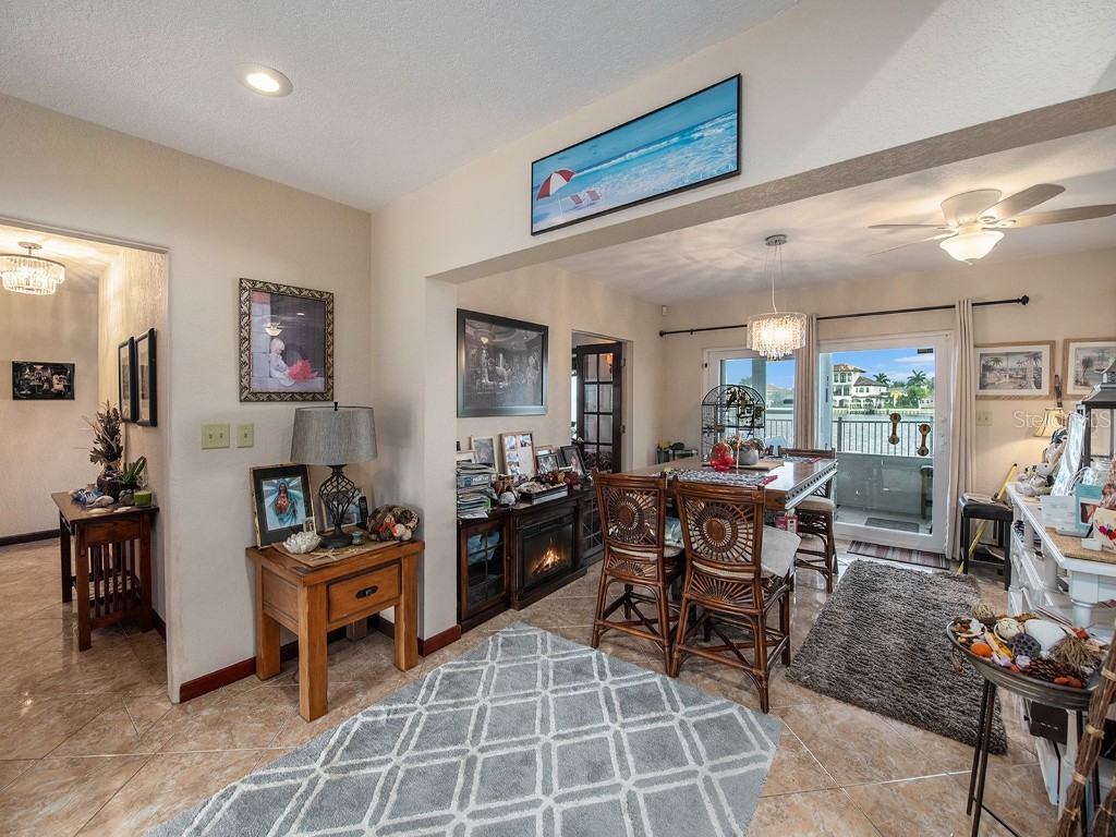 1818 Dolphin Boulevard S Saint Petersburg FL 33707 - BOCA CIEGA BAY TB8344834 image13