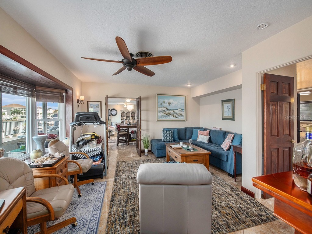 1818 Dolphin Boulevard S Saint Petersburg FL 33707 - BOCA CIEGA BAY TB8344834 image18