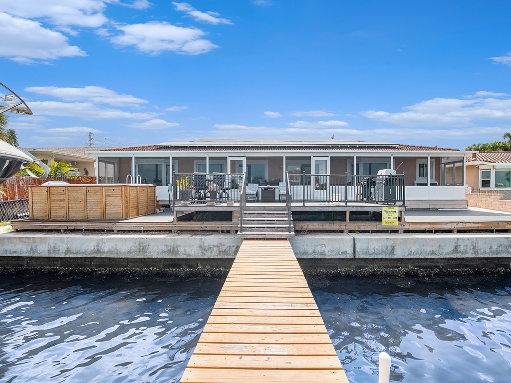 1818 Dolphin Boulevard S Saint Petersburg FL 33707 - BOCA CIEGA BAY TB8344834 image3