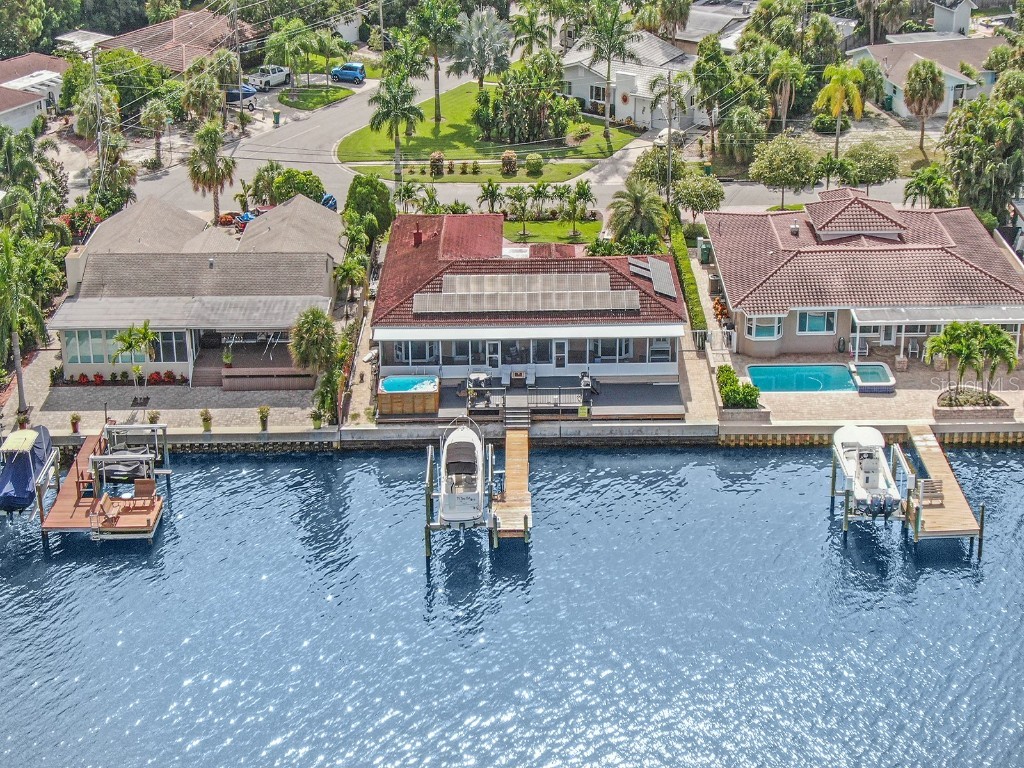 1818 Dolphin Boulevard S Saint Petersburg FL 33707 - BOCA CIEGA BAY TB8344834 image36