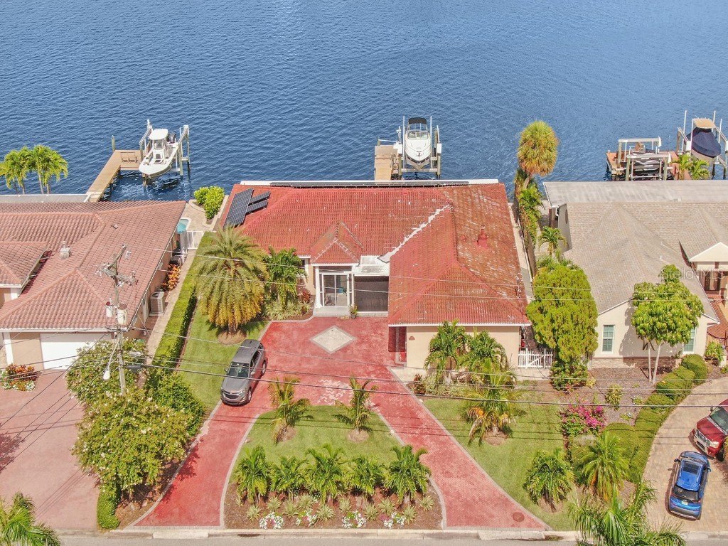 1818 Dolphin Boulevard S Saint Petersburg FL 33707 - BOCA CIEGA BAY TB8344834 image42