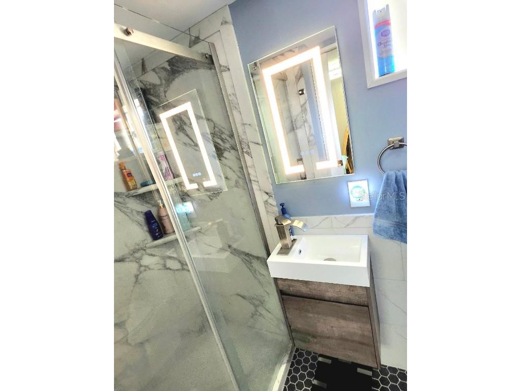 1818 Iowa Avenue Bradenton FL 34207 - SARASOTA BAY A4666324 image29