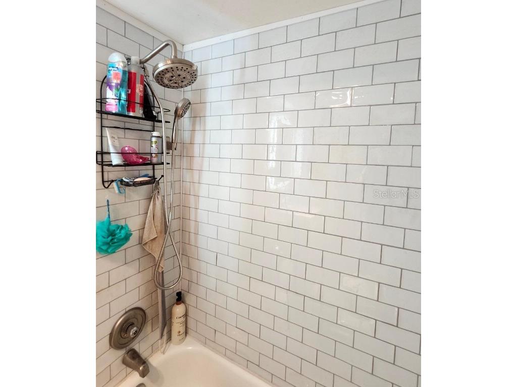 1818 Iowa Avenue Bradenton FL 34207 - SARASOTA BAY A4666324 image34