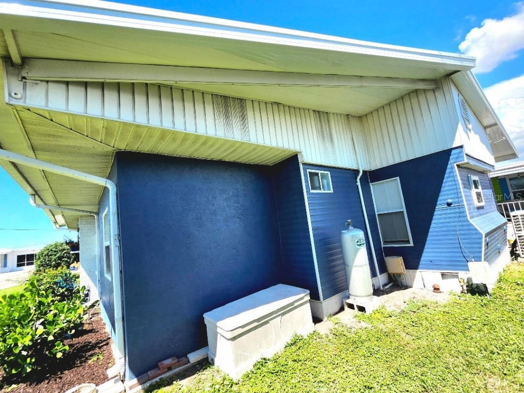 1818 Iowa Avenue Bradenton FL 34207 - SARASOTA BAY A4666324 image6