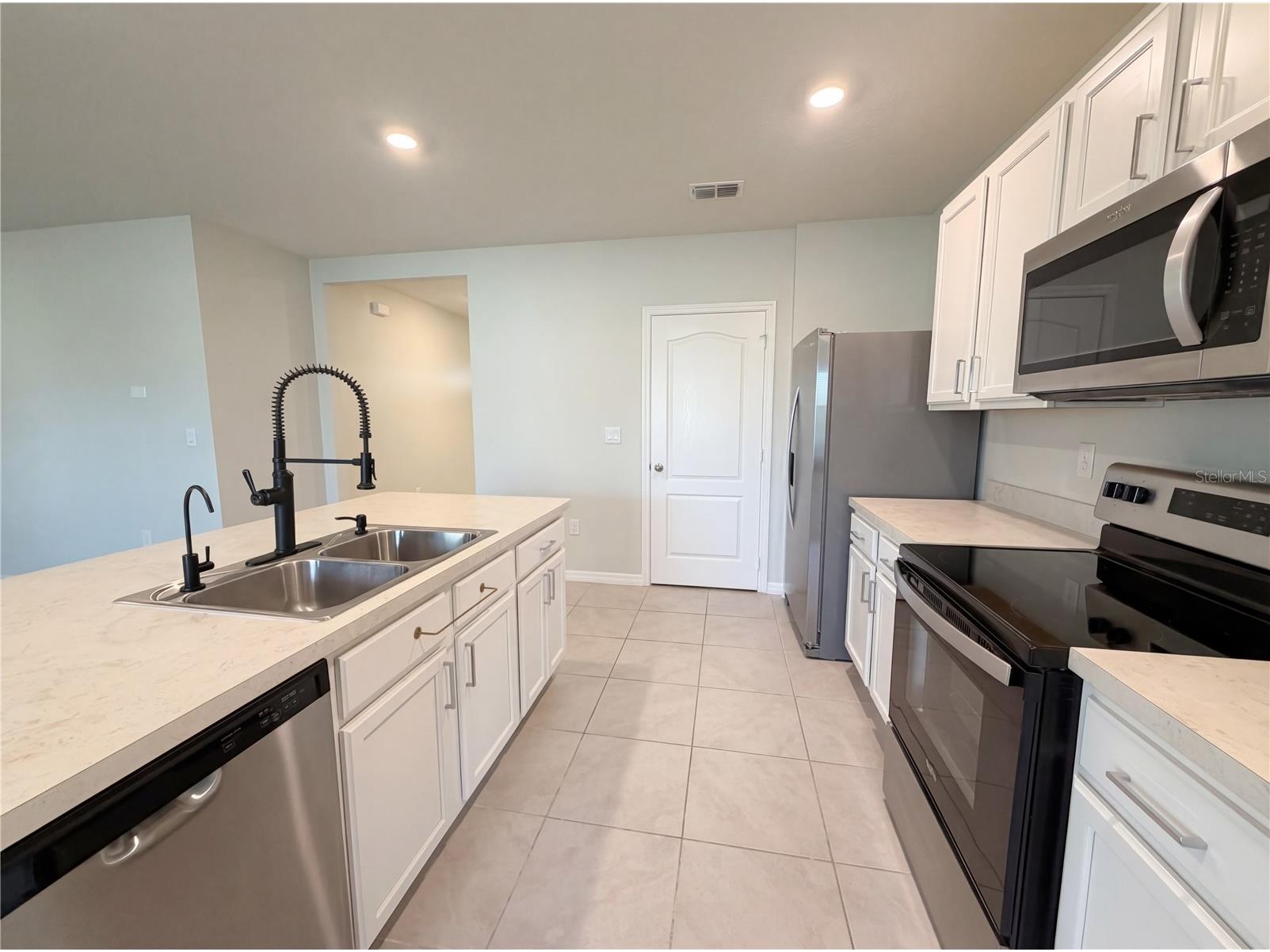 1818 Irby Court Tavares FL 32778 O6396847 image14