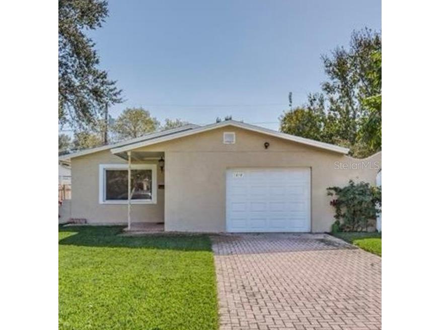 1818 Michigan Avenue NE Saint Petersburg FL 33703 TB8313538 image1