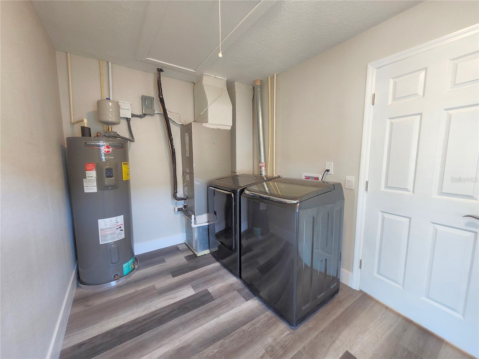 1818 Shore Acres Boulevard NE Saint Petersburg FL 33703 TB8454495 image20