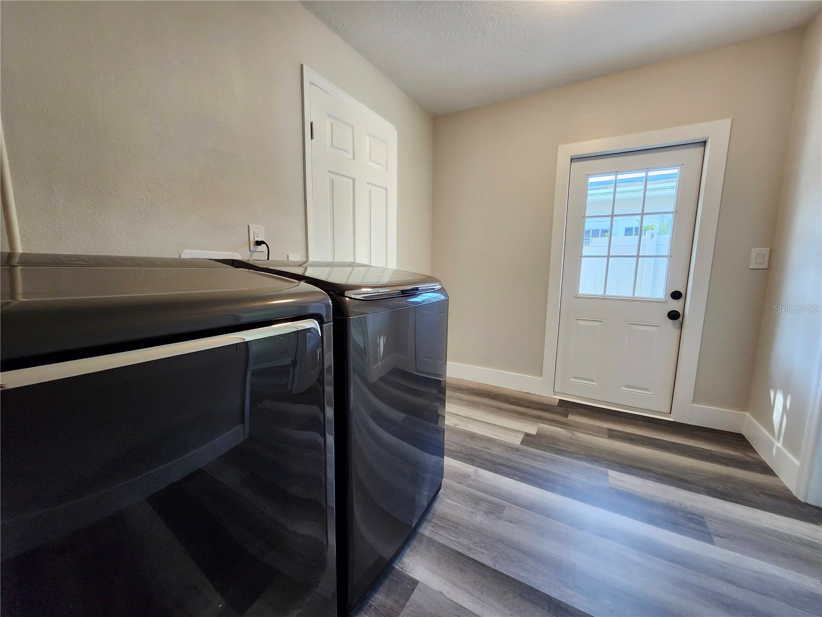 1818 Shore Acres Boulevard NE Saint Petersburg FL 33703 TB8454495 image21