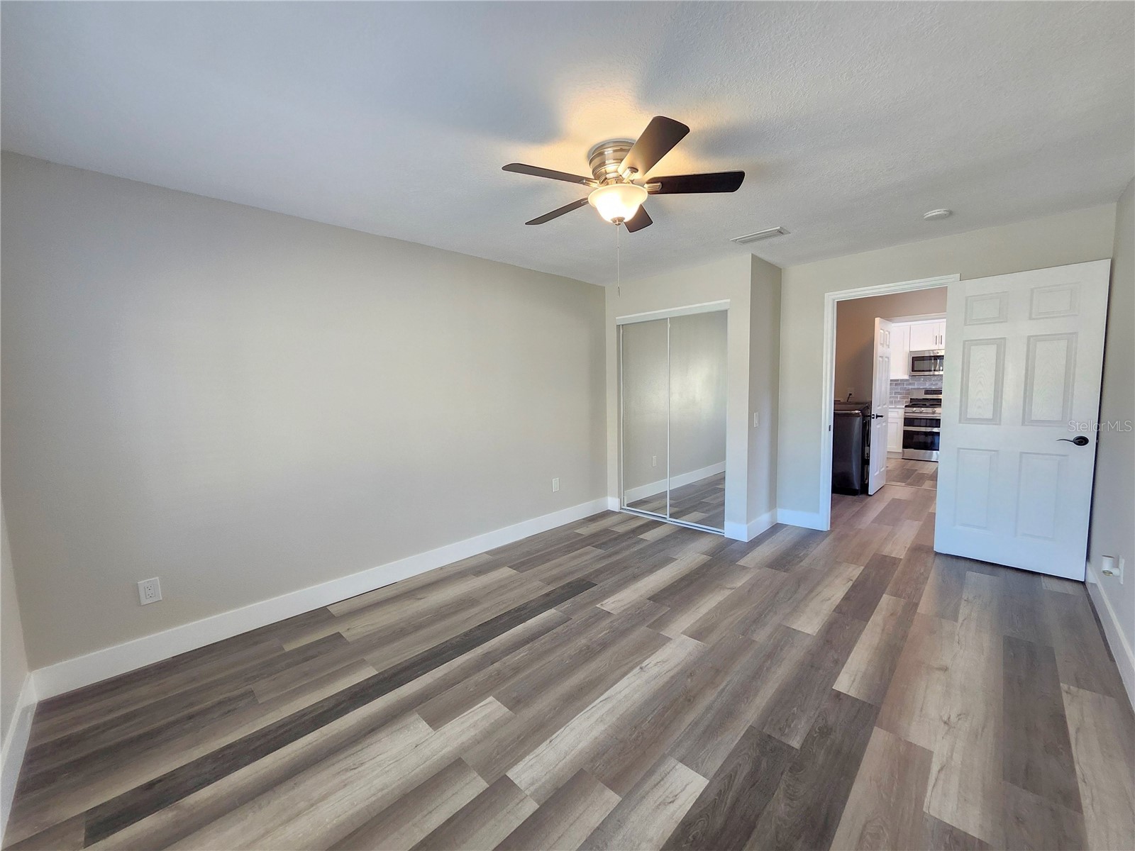 1818 Shore Acres Boulevard NE Saint Petersburg FL 33703 TB8454495 image22