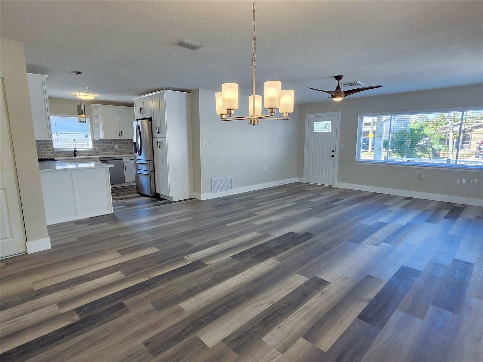 1818 Shore Acres Boulevard NE Saint Petersburg FL 33703 TB8454495 image7