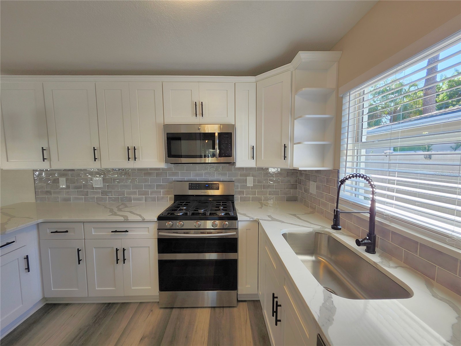 1818 Shore Acres Boulevard NE Saint Petersburg FL 33703 TB8454495 image8