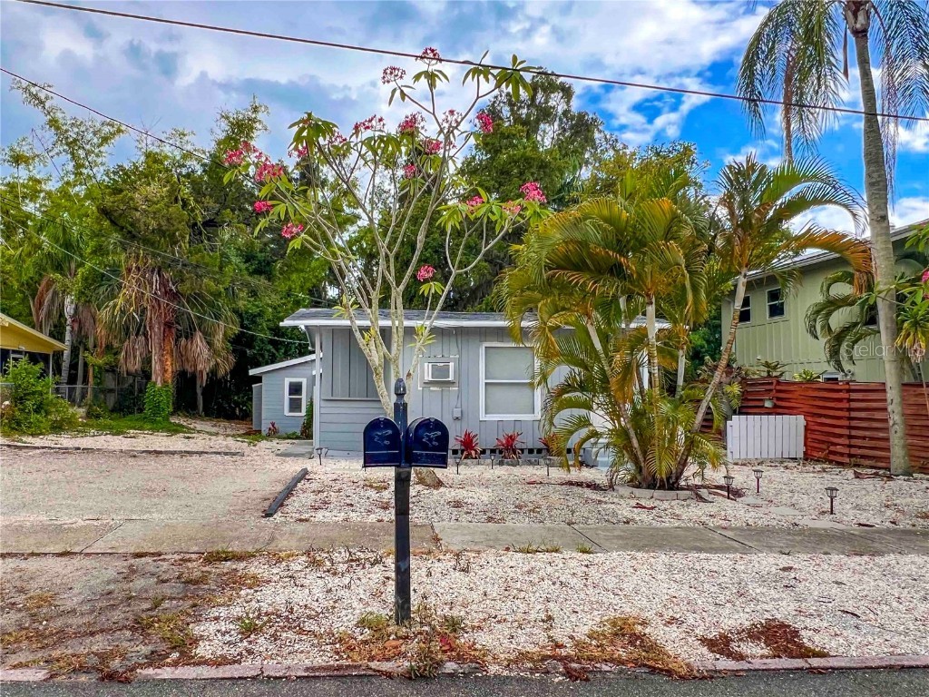 1818 Worrington Street #1 Sarasota FL 34231 A4613734 image1