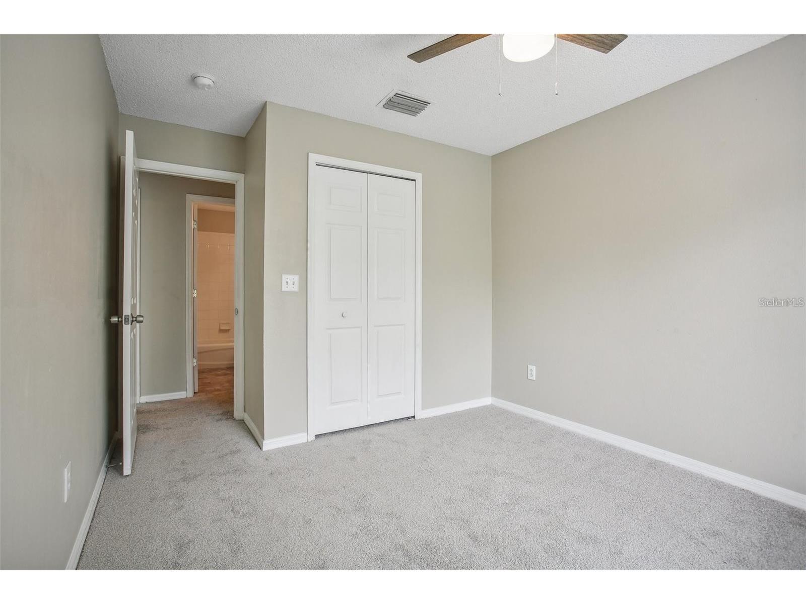 18181 Paradise Point Drive Tampa FL 33647 TB8513535 image24