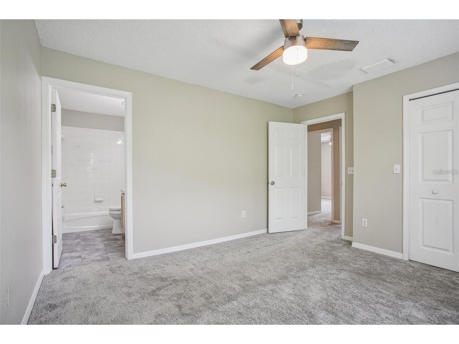 18181 Paradise Point Drive Tampa FL 33647 TB8513535 image30