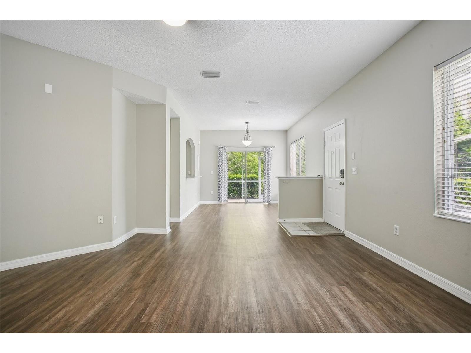 18181 Paradise Point Drive Tampa FL 33647 TB8513535 image37