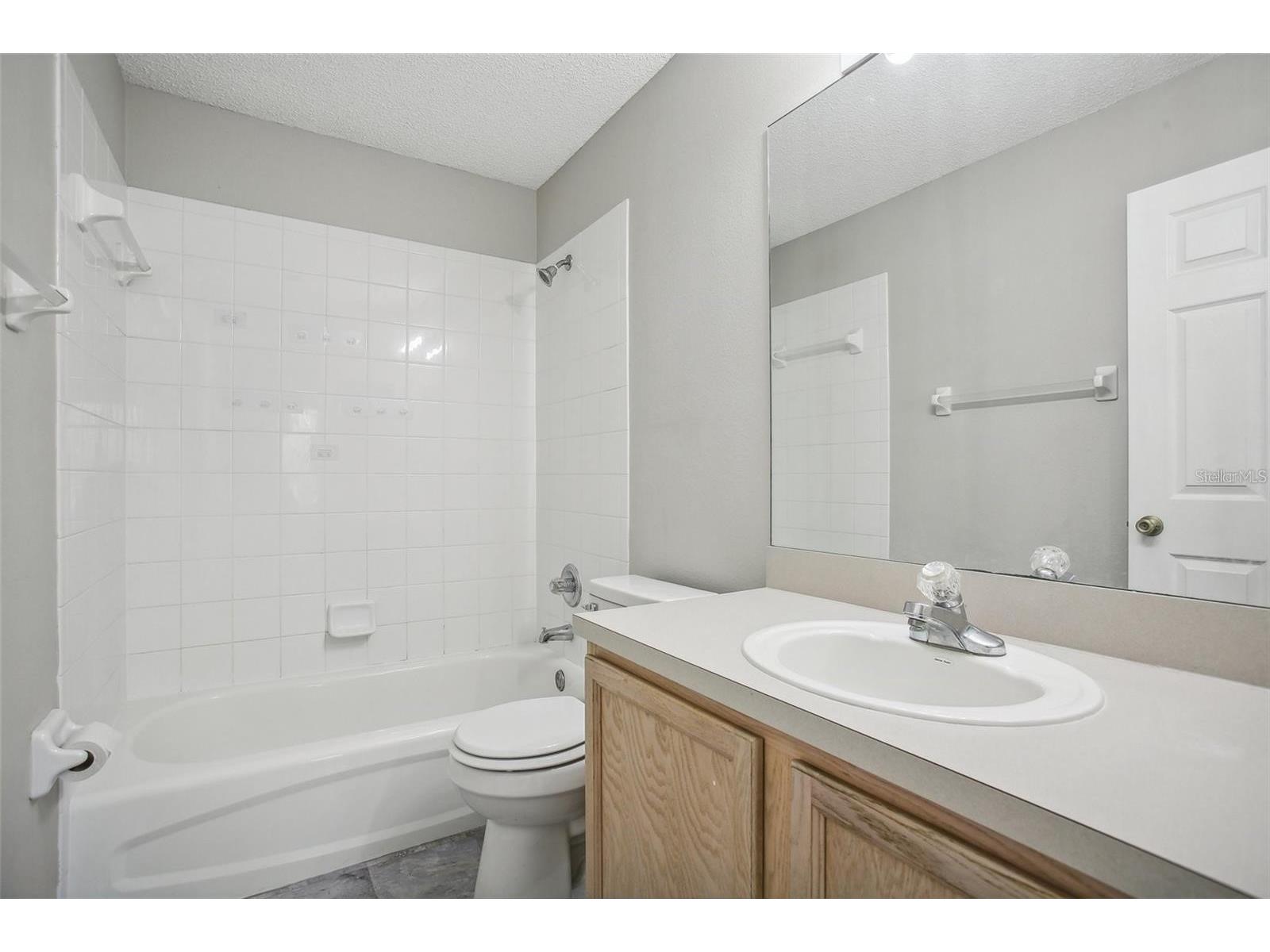 18181 Paradise Point Drive Tampa FL 33647 TB8513535 image39