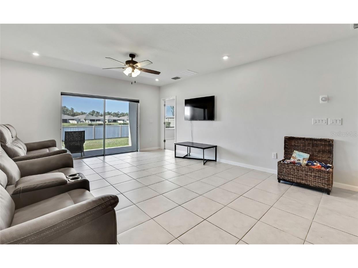 18184 Turning Leaf Circle Land O Lakes FL 34638 TB8440494 image18