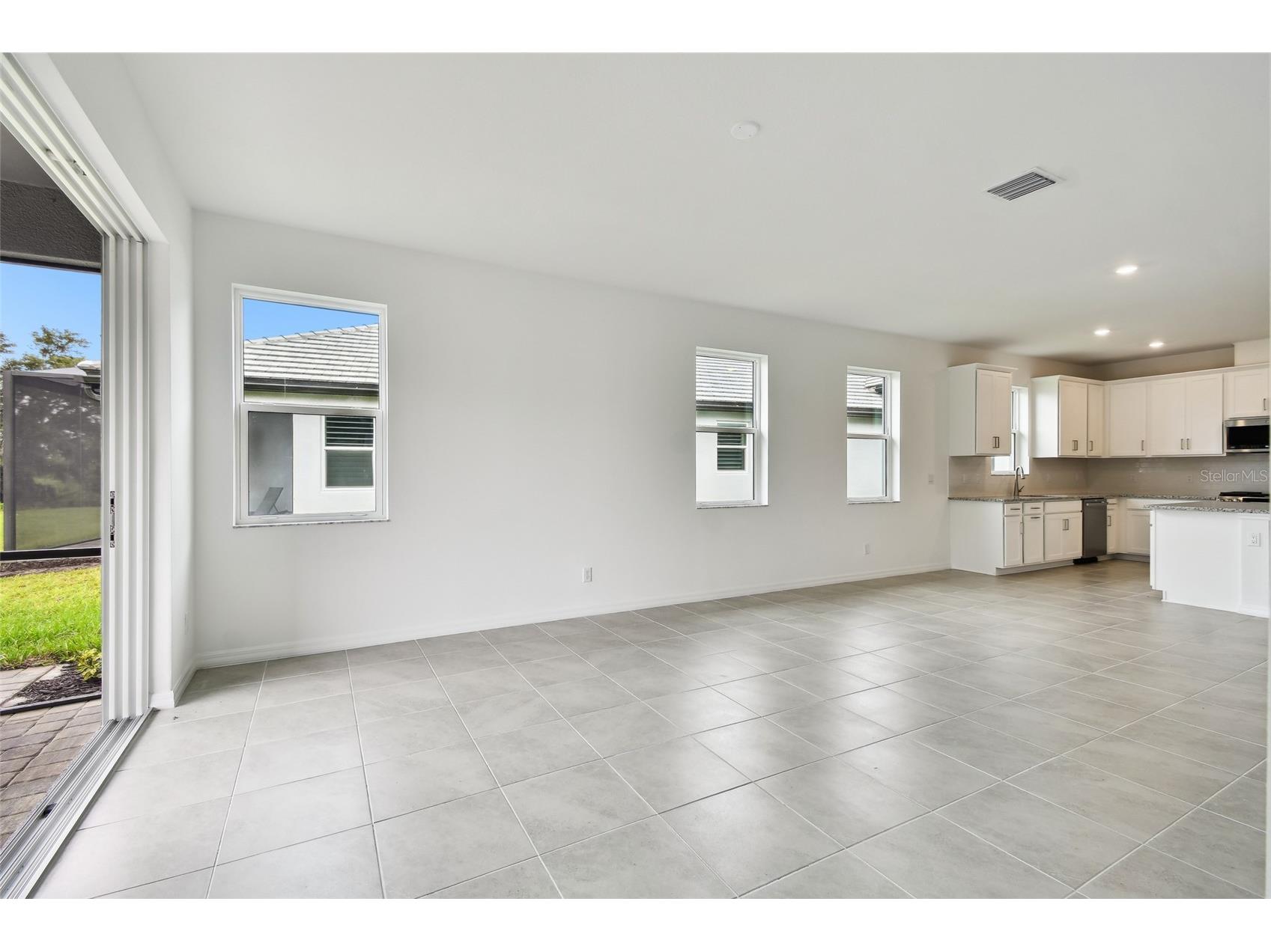 18185 Cherished Loop Lakewood Ranch FL 34211 R4911070 image6