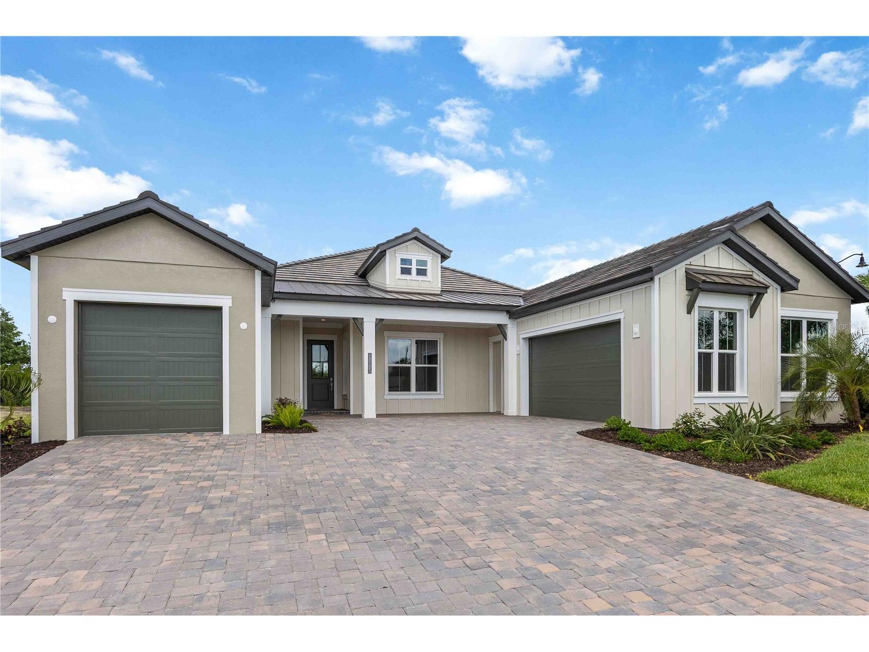 18185 Home Run Drive Venice FL 34293 A4687926 image1