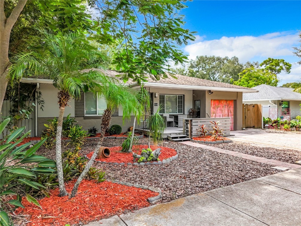 1819 55th Street S Gulfport FL 33707 TB8303451 image1