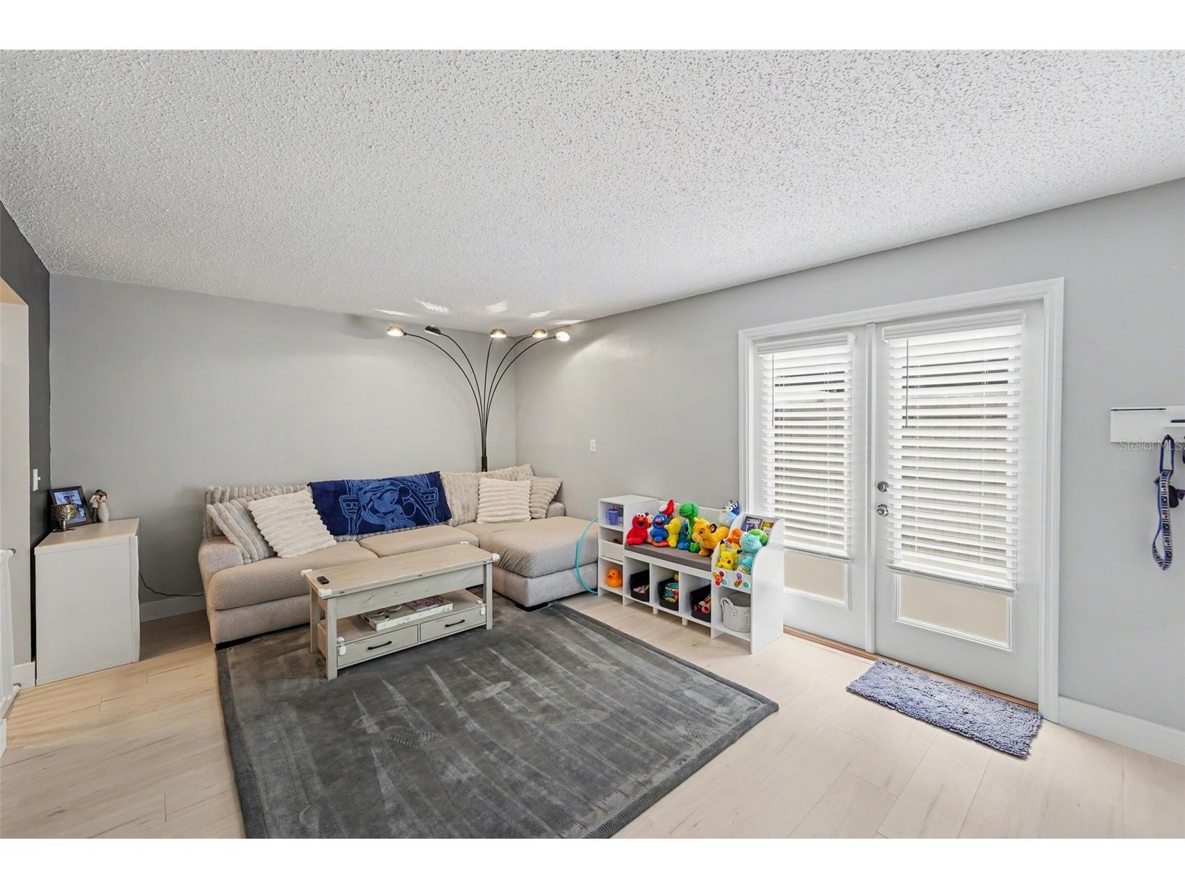 1819 Clearbrooke Drive Clearwater FL 33760 TB8498982 image10