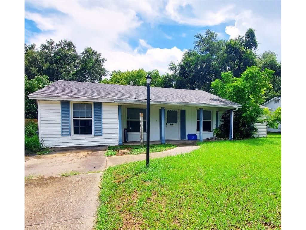 1819 Cordova Circle W Lakeland FL 33801 L4954528 image1