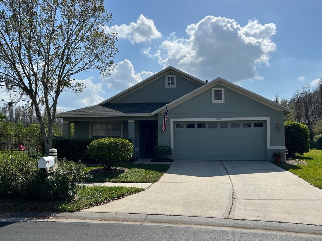 1819 Leybourne Loop Wesley Chapel FL 33543 T3432631 image1