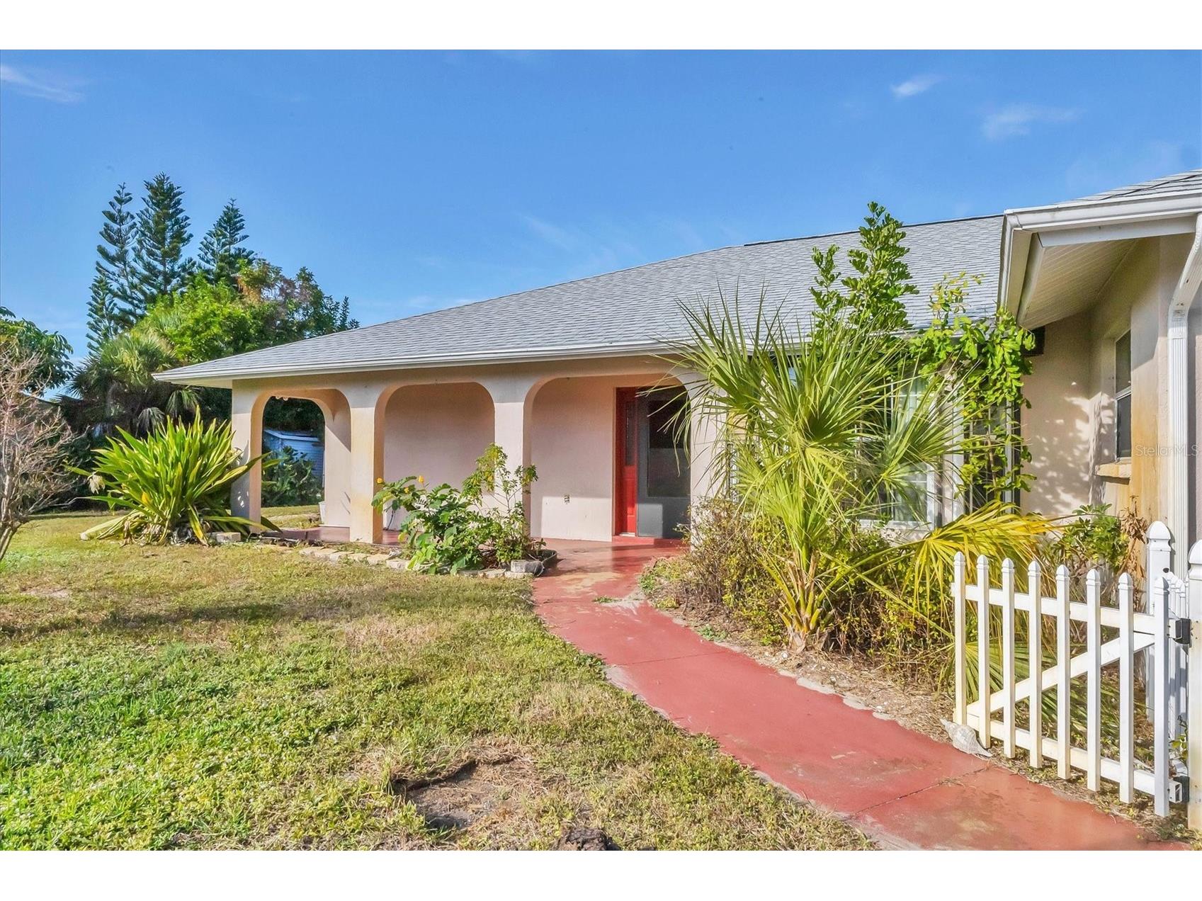 1819 Mova Street Sarasota FL 34231 - INTRACOASTAL & GULF OF AMERICA A4676090 image1