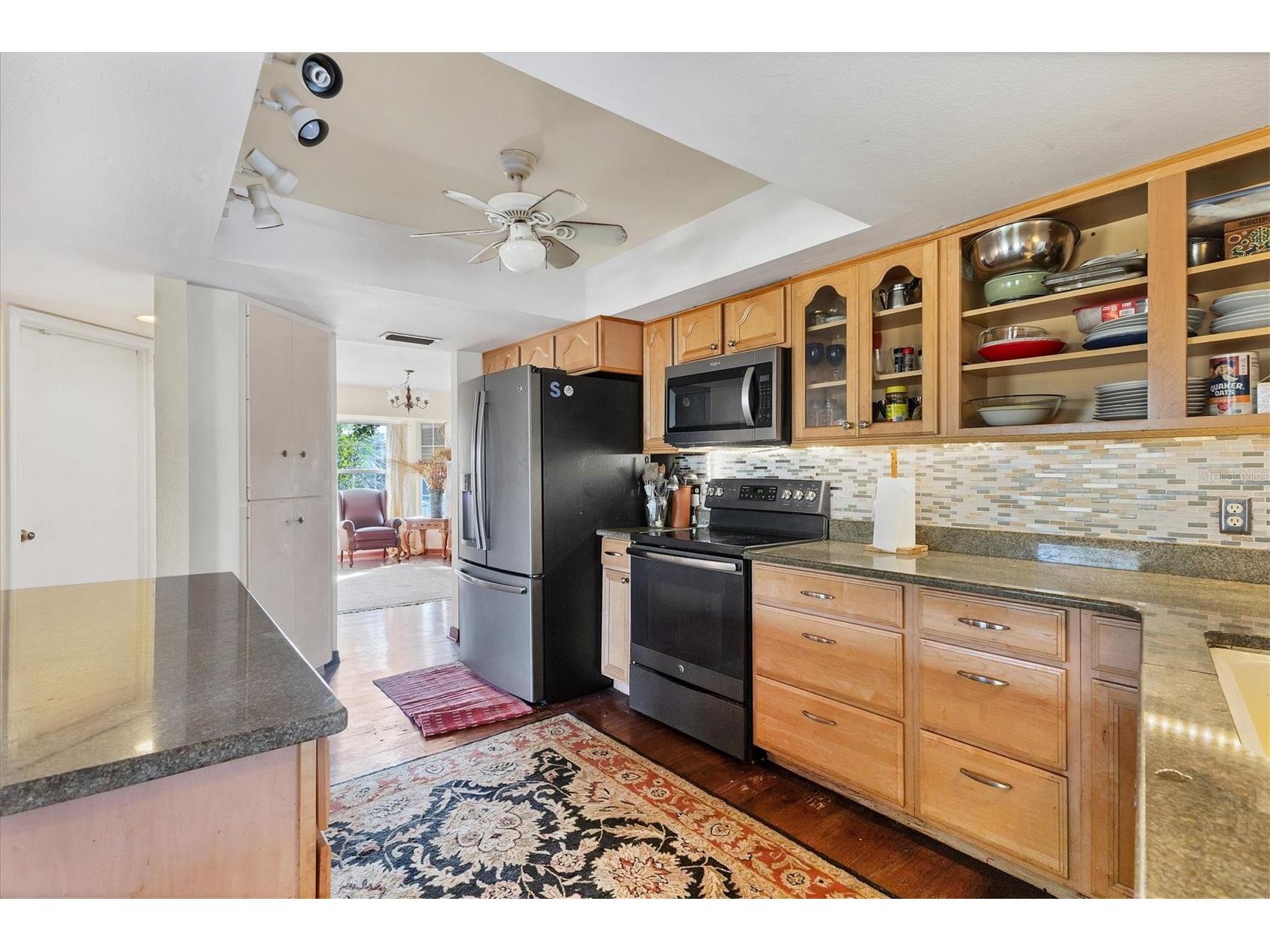 1819 Mova Street Sarasota FL 34231 - INTRACOASTAL & GULF OF AMERICA A4676090 image16