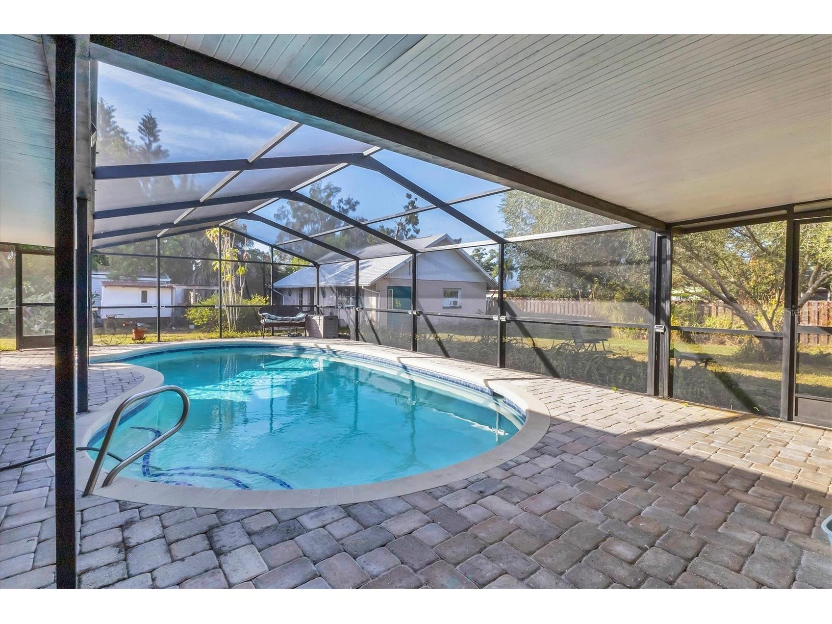 1819 Mova Street Sarasota FL 34231 - INTRACOASTAL & GULF OF AMERICA A4676090 image25