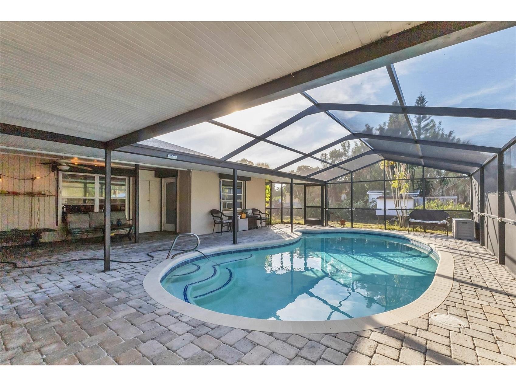 1819 Mova Street Sarasota FL 34231 - INTRACOASTAL & GULF OF AMERICA A4676090 image27