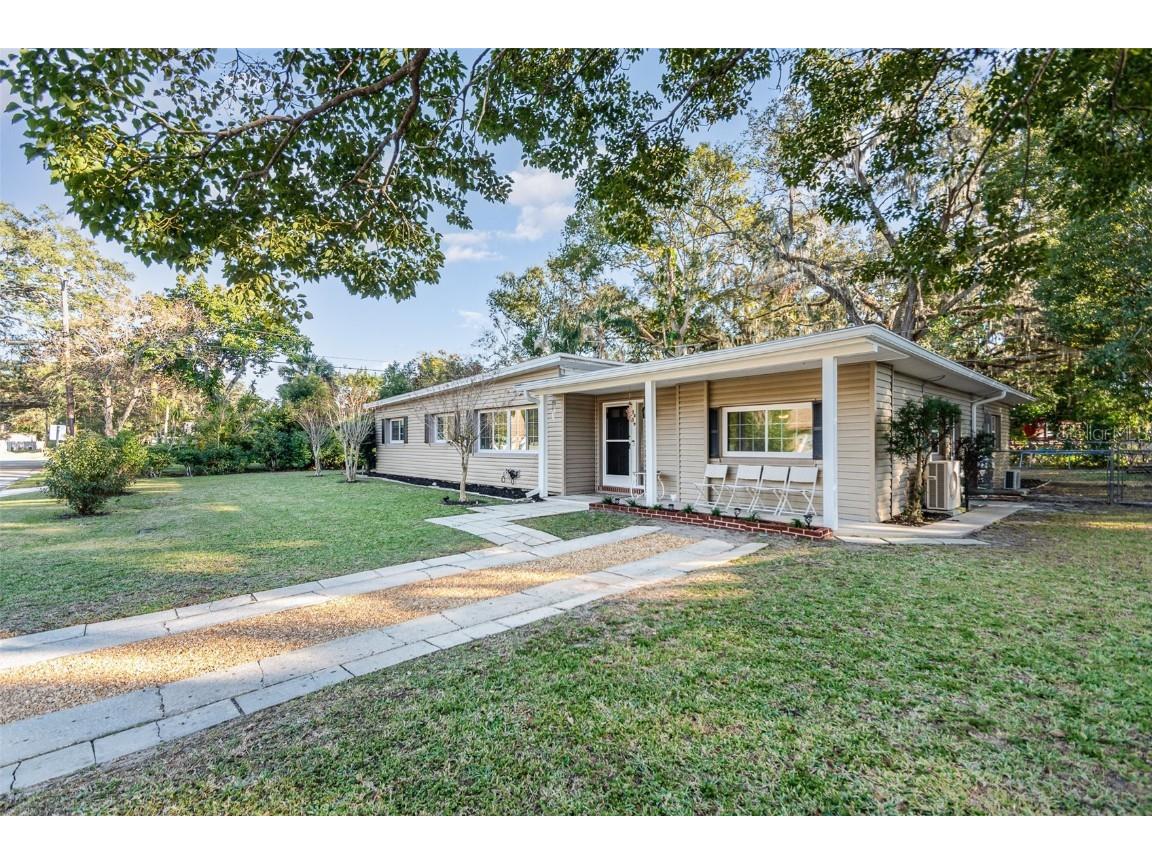 1819 Paloma Avenue Sanford FL 32771 O6270377 image1