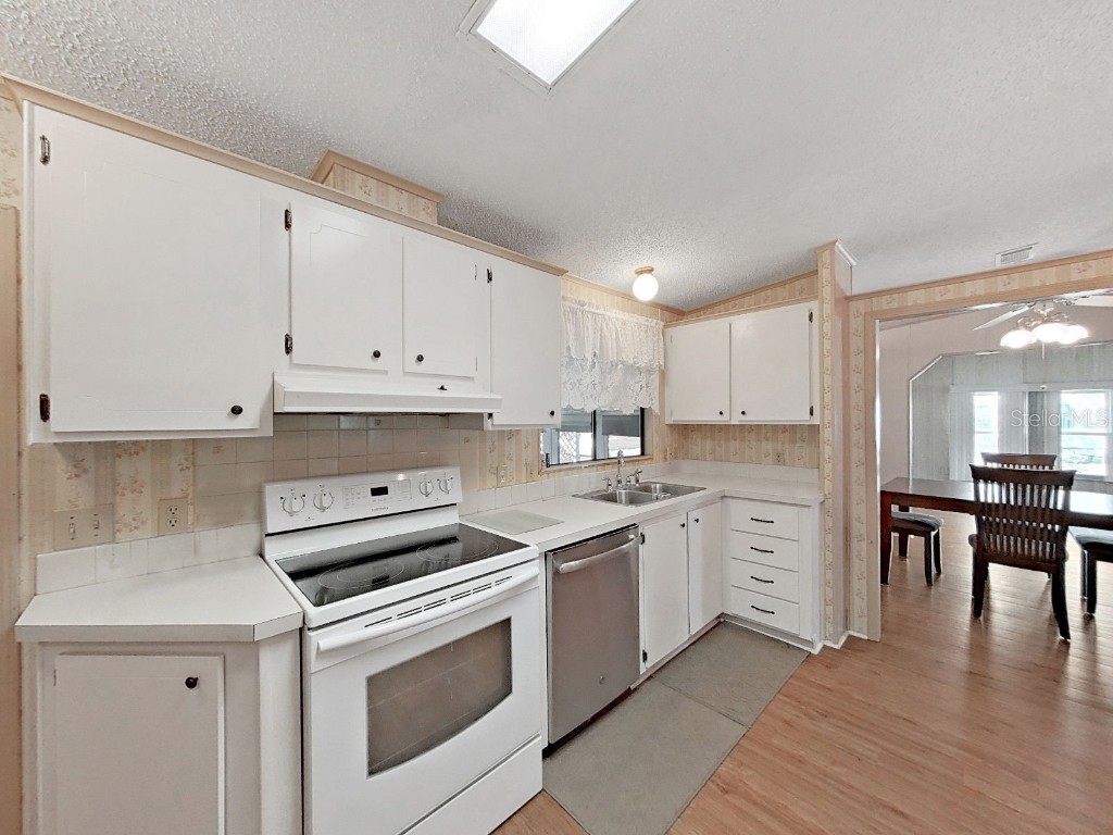 1819 Sherwood Hill Dr Lakeland FL 33810 P4937268 image19
