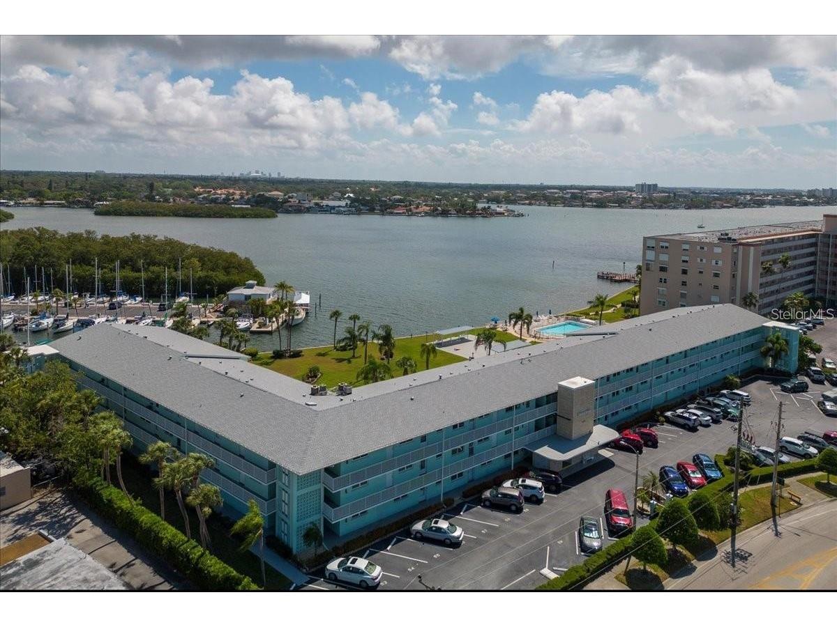 1819 Shore Drive S #110 South Pasadena FL 33707 - BOCA CIEGA BAY TB8522971 image4