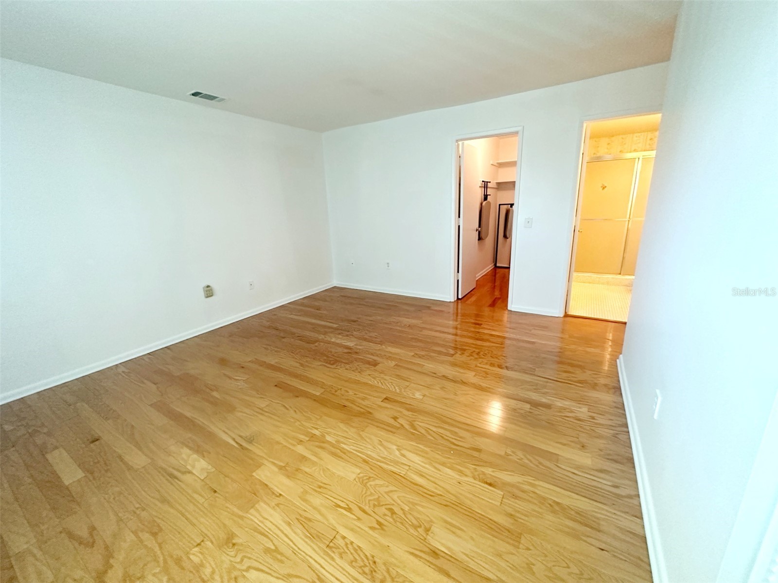 1819 Shore Drive S #307 South Pasadena FL 33707 TB8474346 image7