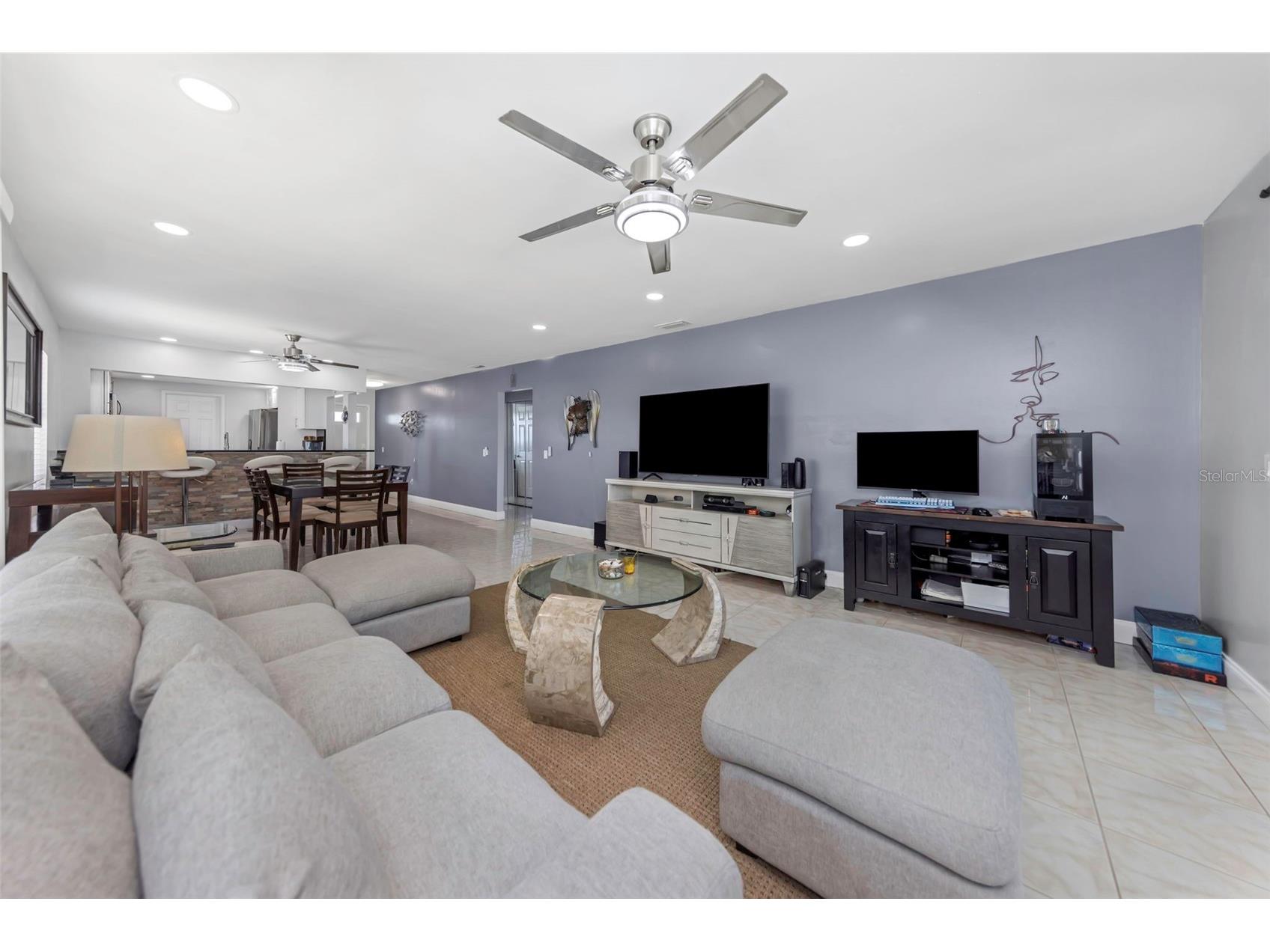 1819 Shore Drive S #318 South Pasadena FL 33707 TB8489184 image17