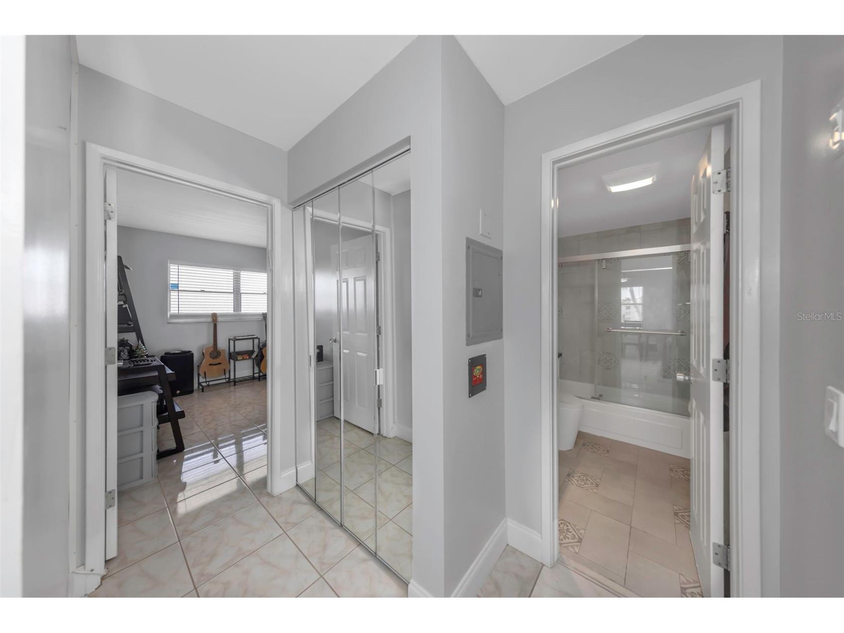 1819 Shore Drive S #318 South Pasadena FL 33707 TB8489184 image26