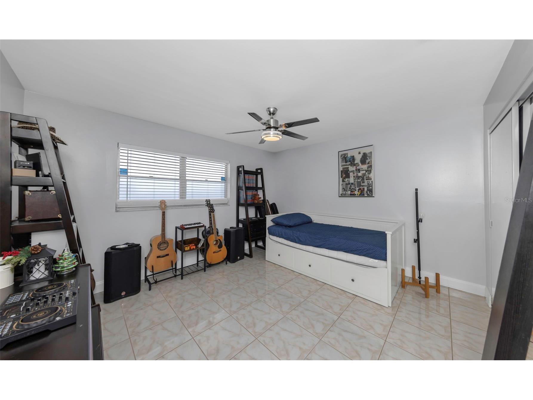 1819 Shore Drive S #318 South Pasadena FL 33707 TB8489184 image29