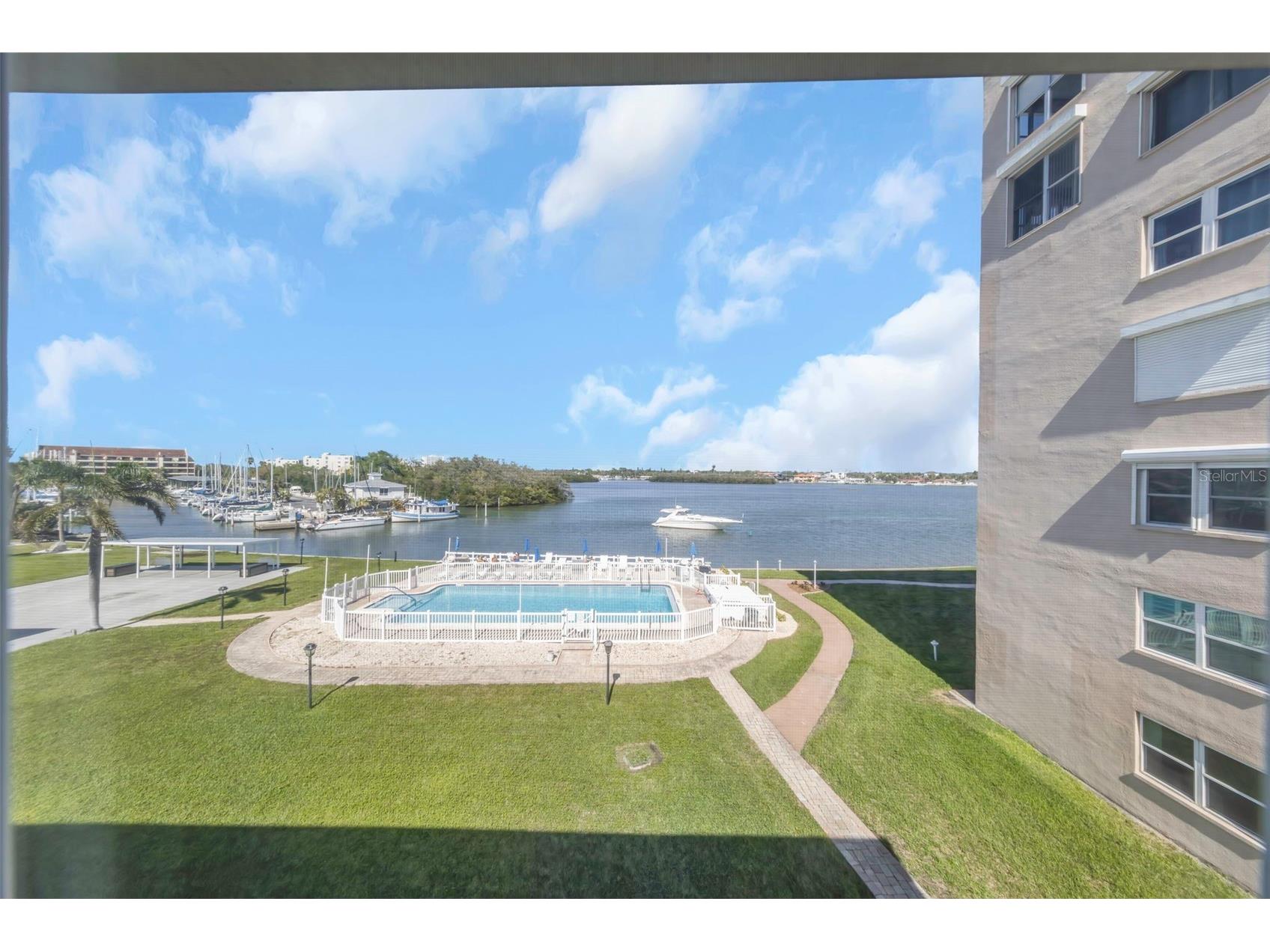 1819 Shore Drive S #318 South Pasadena FL 33707 TB8489184 image41