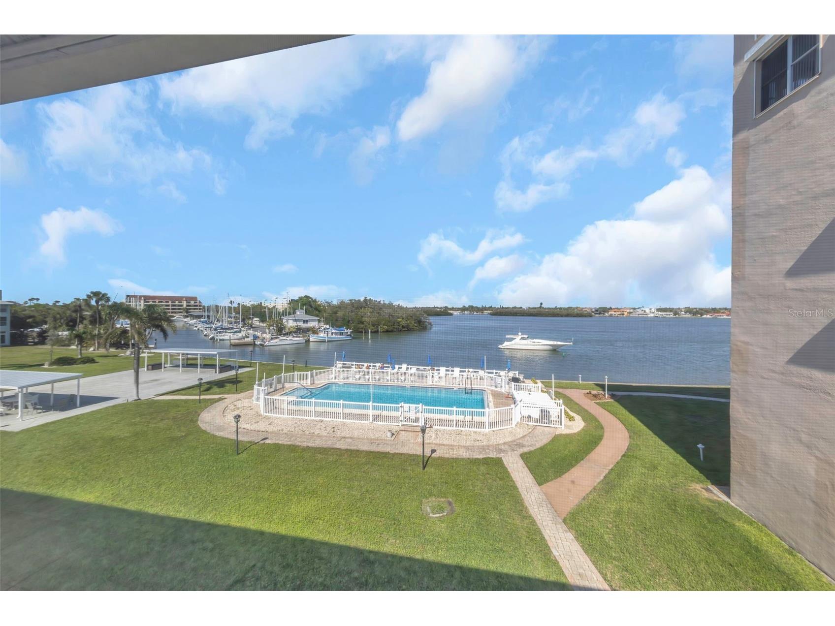 1819 Shore Drive S #318 South Pasadena FL 33707 TB8489184 image42