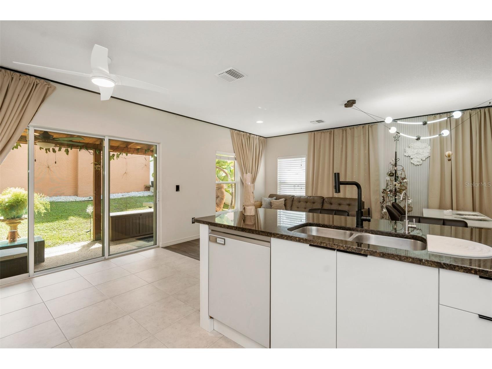 1819 Sommarie Way Tarpon Springs FL 34689 W7884743 image13