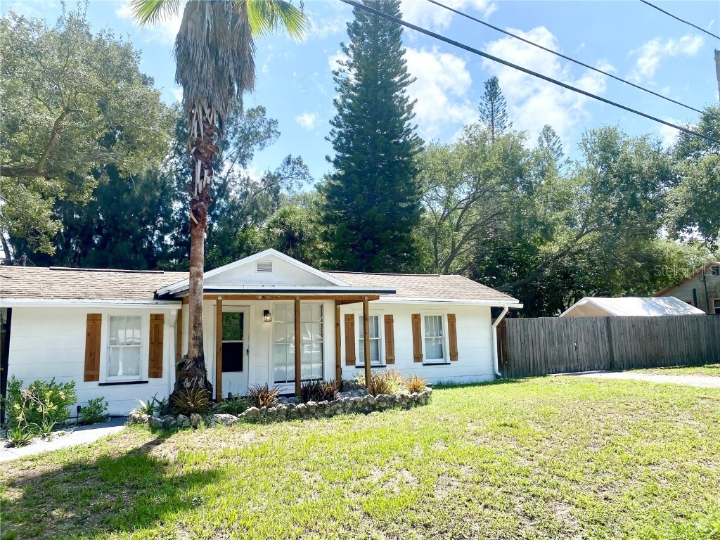 1819 Sylvan Drive Clearwater FL 33755 T3467951 image1