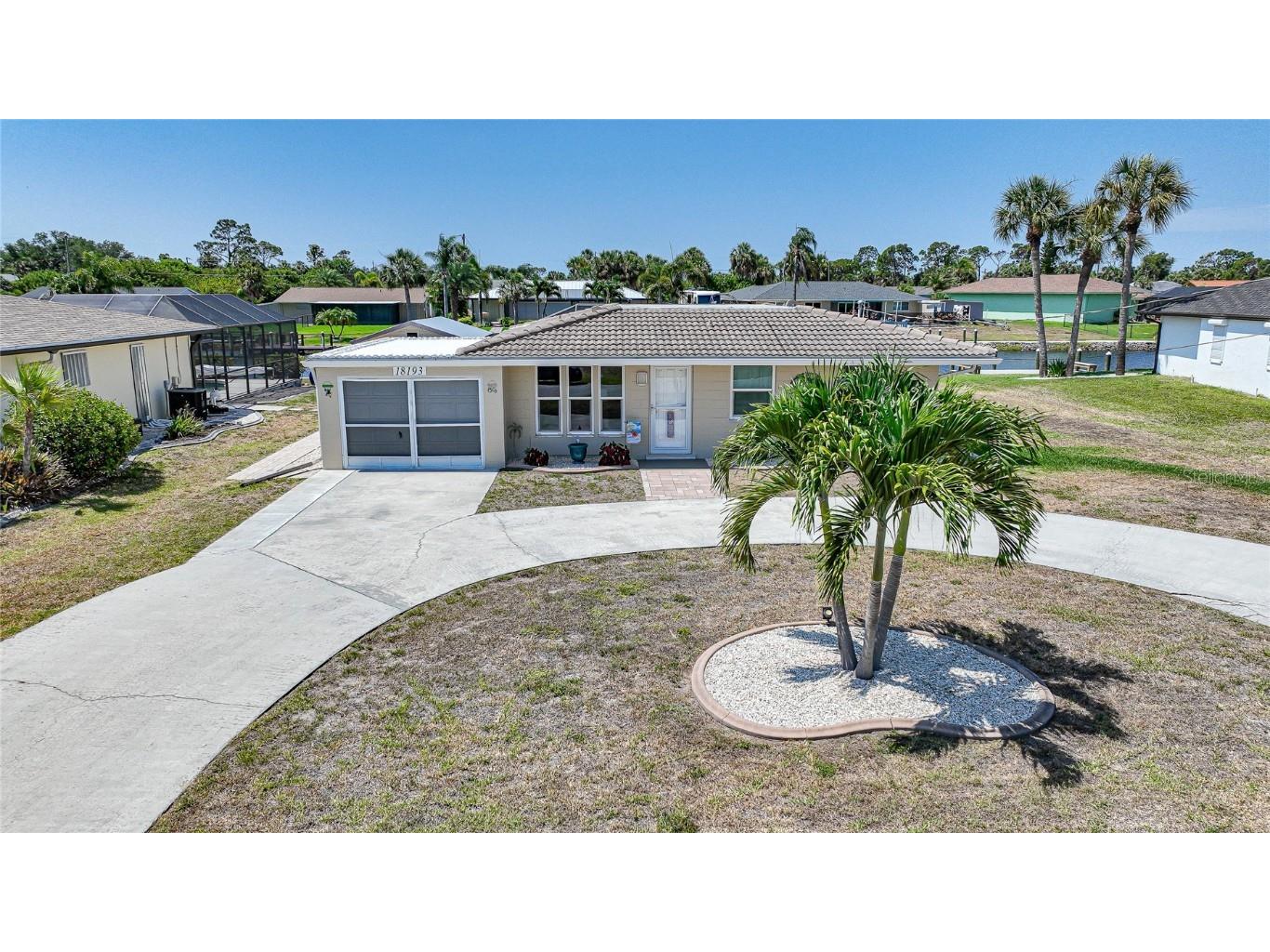 18193 Wolbrette Circle Port Charlotte FL 33948 - ACKERMAN WATERWAY C7493479 image1