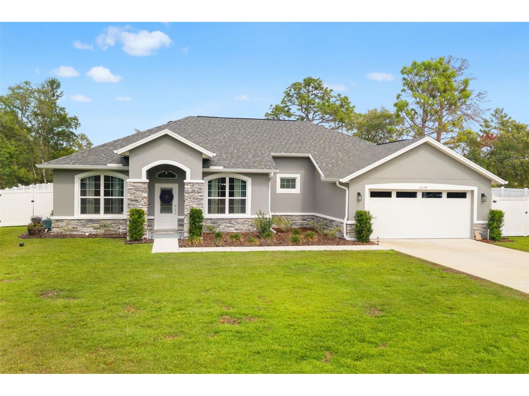 18194 Maberly Road Weeki Wachee FL 34614 W7885696 image1