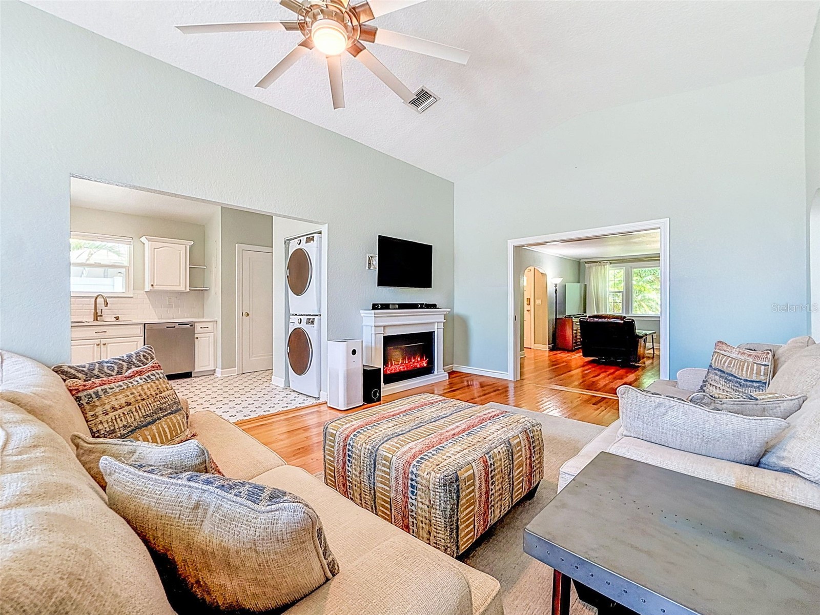 182 29th Avenue N Saint Petersburg FL 33704 TB8522082 image25