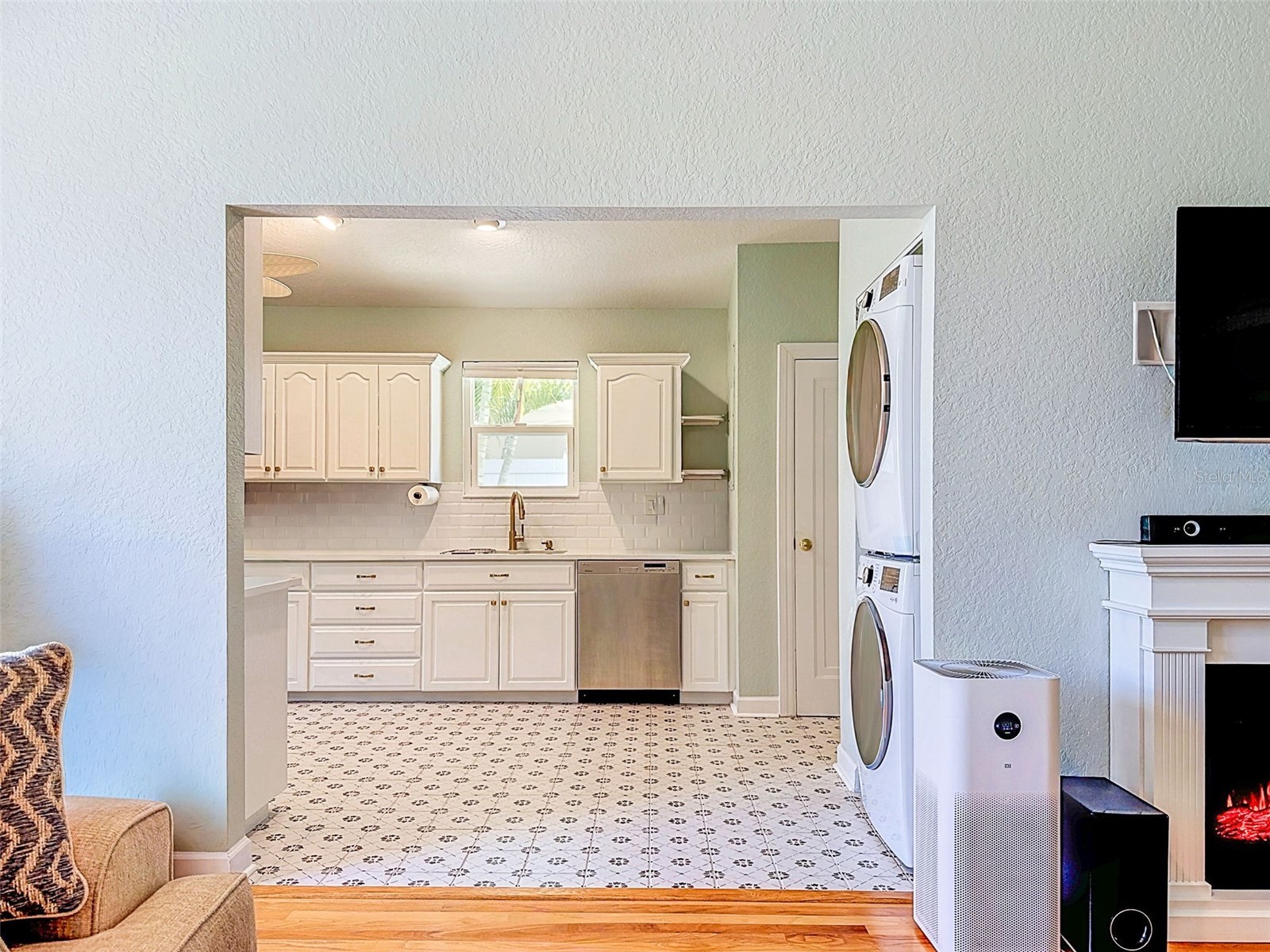 182 29th Avenue N Saint Petersburg FL 33704 TB8522082 image28